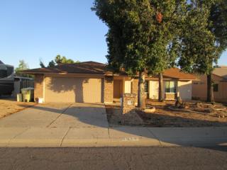 5817 Angela Dr, Glendale, AZ 85308-3834