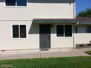 267 Sharp Cir, Roseville, CA 95678-2437