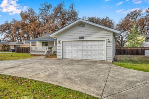 18695 Fairway Pt, Middletown, CA 95467-8344