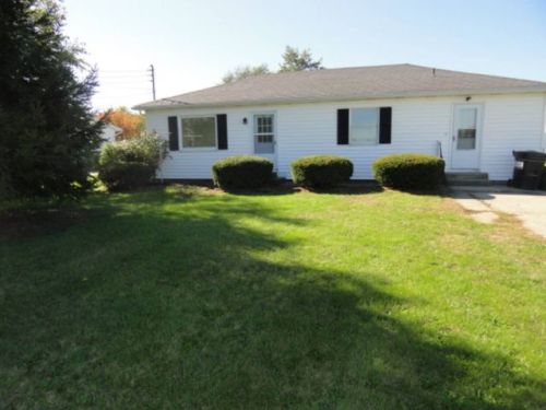3303 Bardshar Rd, Sandusky, OH 44870-9632