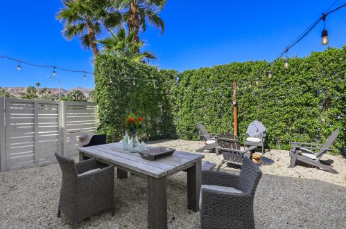 71729 San Gorgonio Rd, Rancho Mirage CA  92270-4245 exterior