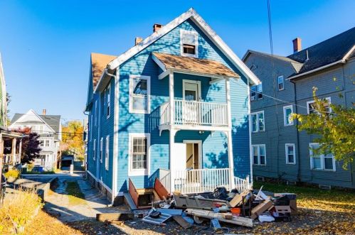 263 Cooke St, Waterbury CT  06710-1709 exterior