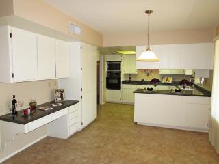 2235 Fairfield St, Mesa, AZ 85213-5210