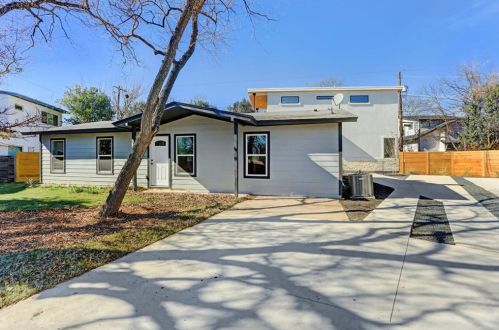 1406 Camelot Cir, Austin, TX 78745-1852