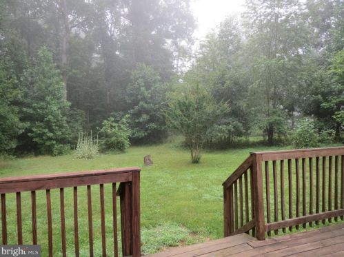 158 Camel Hump Ct, Richmond National Battlefiel VA  22835-2688 exterior