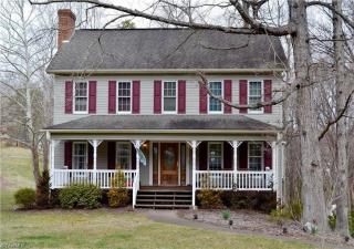 6015 Parkdale Dr, Clemmons, NC 27012-9271