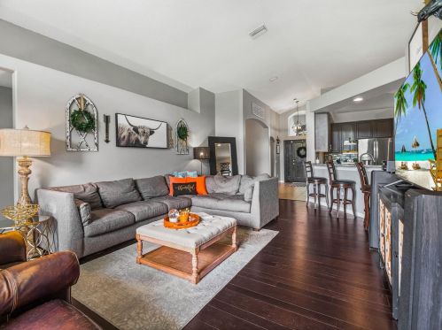 19018 Fishermans Bend Dr, Lutz FL  33558-9753 exterior