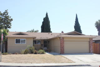 1296 Glacier Dr, Milpitas, CA 95035-6405