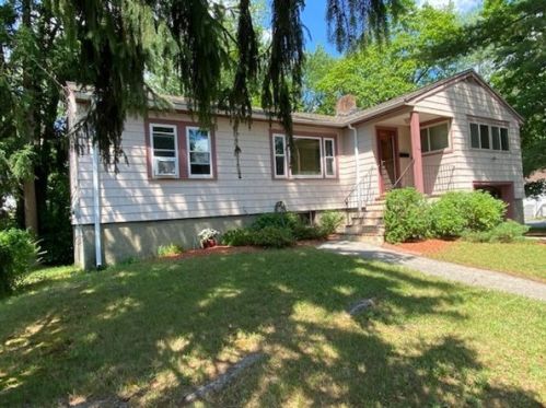 64 Fisher Rd, Dedham, MA 02026-1817