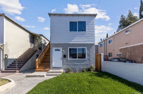 24242 Pine St, Santa Clarita, CA 91321-1270