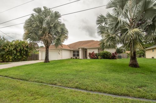 1685 Chicory Ter, Fort Pierce, FL 34953-1058