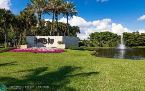 23 Southport Ln, Boynton Beach FL  33436-6412 exterior