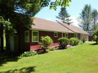 5226 Riv Rd, Sunderland VT  05250-8998 exterior