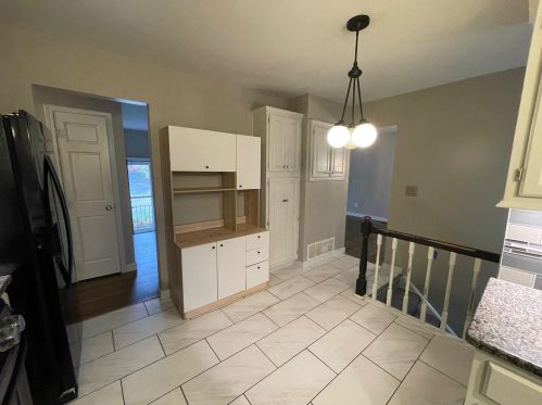 3908 Santa Maria Dr, Darbydale OH  43123-2823 exterior