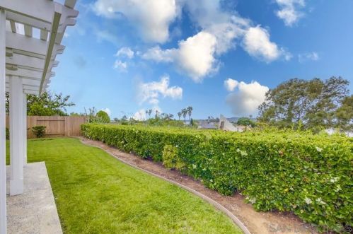 6738 Dennison St, San Diego CA 92122-2431 exterior