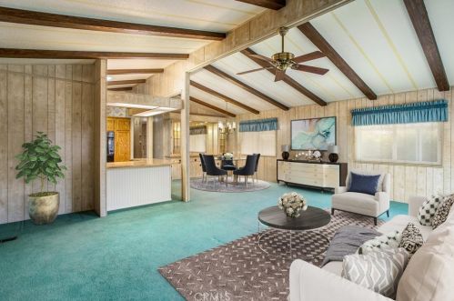 1325 Medallion St, Redlands CA  92374-2666 exterior