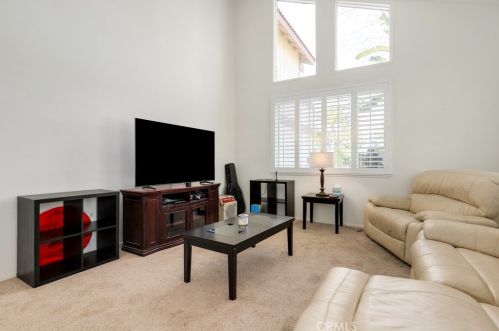 1434 Diamond Ct, Redlands CA  92374-5415 exterior