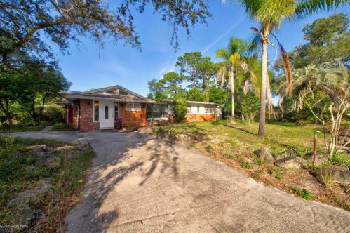 182 Park Ln, Titusville FL  32780-4707 exterior