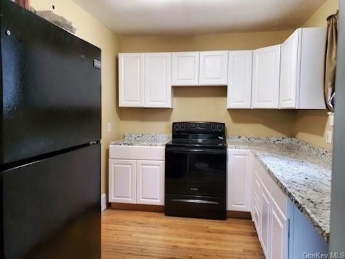 271 Chestnut St, Liberty, NY 12754-1622