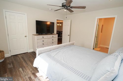 2 Highland Dr, Seaford DE  19973-4827 exterior