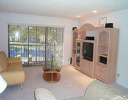 707 Sunny Pine Way, West Palm Beach, FL 33415-8963