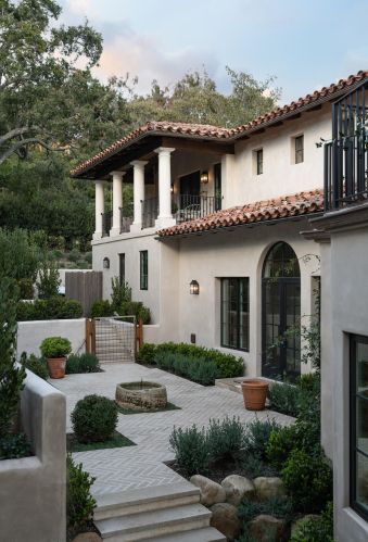 1045 Cold Springs Rd, Santa Barbara CA  93108-1010 exterior