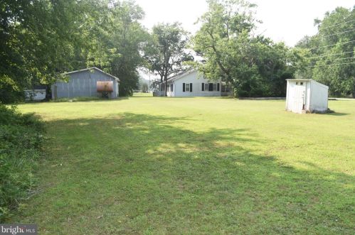 36614 Camp Barnes Rd, Frankford, DE 19945-3461