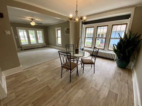 747 Vine Ave, Oshkosh, WI 54901-3663