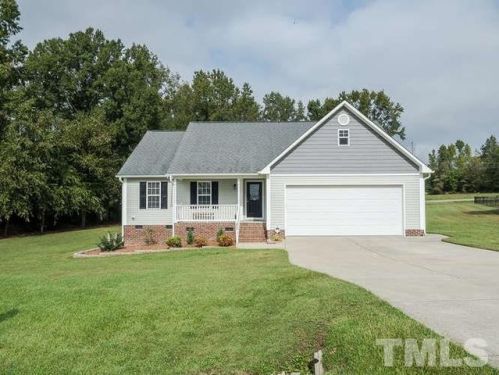 493 Water Oak Dr, Smithfield, NC 27577-9536