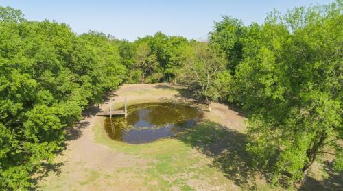 7602 Gussie Nell Davis Dr, Greenville TX  75402-4783 exterior