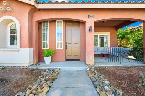 67761 Rio Vista Dr, Cathedral City CA  92234-8636 exterior