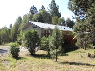 220 Rainbow Park Dr, Chiloquin, OR 97624-6802