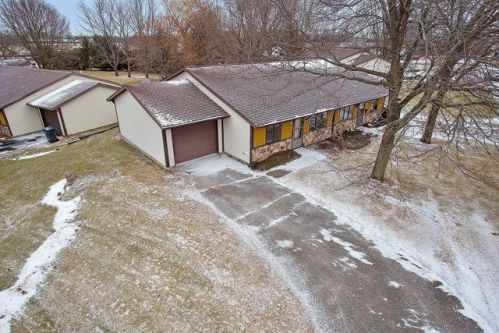 212 Cass St, Chilton, WI 53014-1471