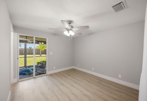 1314 Elmbank Way, West Palm Beach FL  33411-4001 exterior