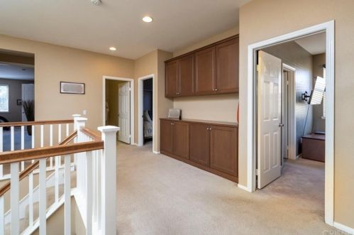29236 Discovery Ridge Dr, Santa Clarita CA  91390-5761 exterior