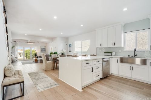 1815 Stanford Ave, Redondo Beach CA  90278-2743 exterior