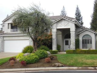 8447 Dearing Ave, Fresno, CA 93720-0440