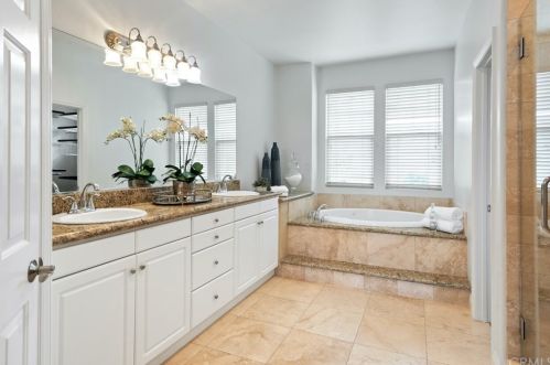 7 Rockrose Ct, Trabuco Canyon CA  92679-4944 exterior