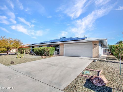 9714 Briarwood Cir, Sun City, AZ 85351-1433