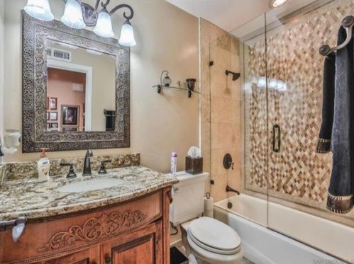 1850 Treseder Cir, El Cajon CA  92019-3829 exterior