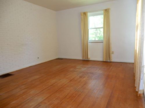 124 Morris Rd, Covington, KY 41011-2736