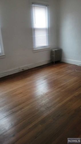 58 33rd St, Paterson NJ  07514-1303 exterior