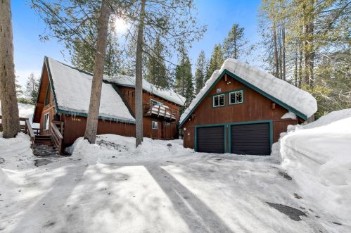 12715 Greenwood Dr, Truckee, CA 96161-2610