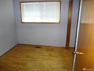 5901 86th St, Puyallup, WA 98371-6454