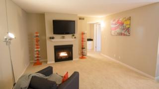 6322 Franklin Ave, Los Angeles CA  90028-5086 exterior