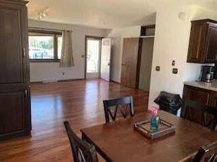 1310 Glen Ct, West Bend WI  53090-1718 exterior