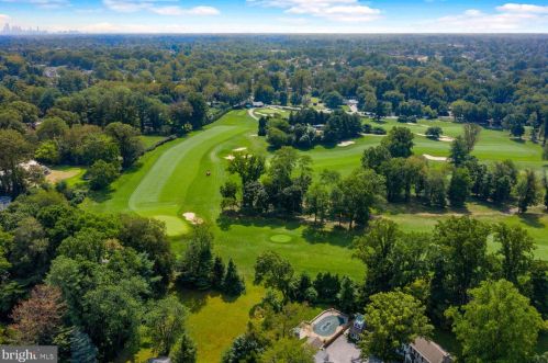 101 Marple Rd, Haverford PA  19041-1027 exterior