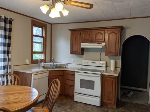 317 Adams Ave, Ladysmith, WI 54848-1809