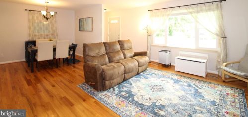 840 Sparrow Ln, Bear, DE 19701-1110