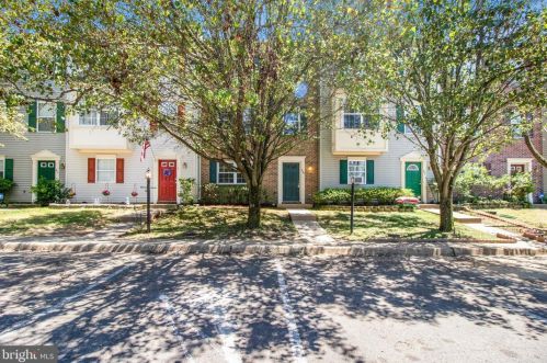 605 Clint Ln, Fredericksburg, VA 22405-8702